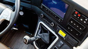 气助力换挡结构